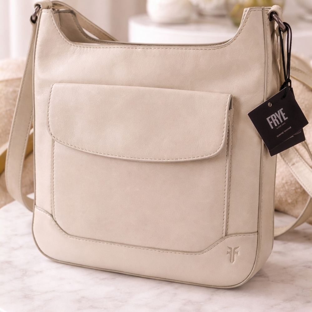 Frye Melissa Magazine Crossbody Oat Leather Bag NWT $298 Retail Neutral Luxury